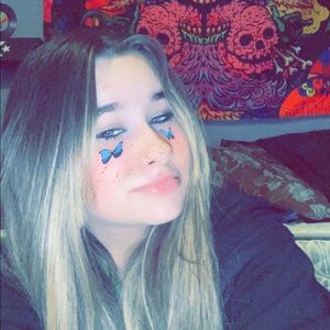 Meet your Posher, Anna